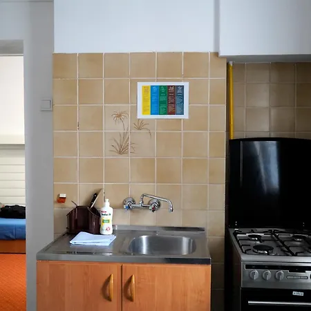 Dom Studencki Centaur Hostel *